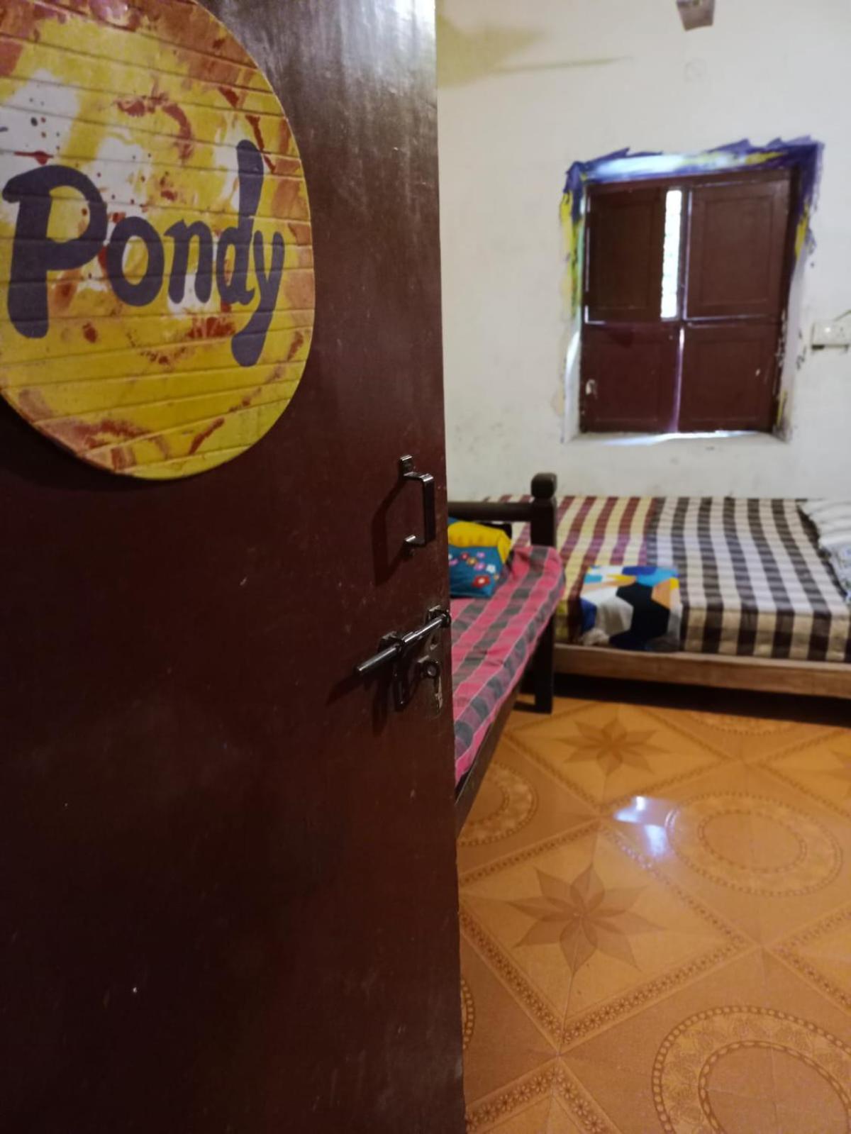 Gurukulam Hostel Puducherry Exterior foto